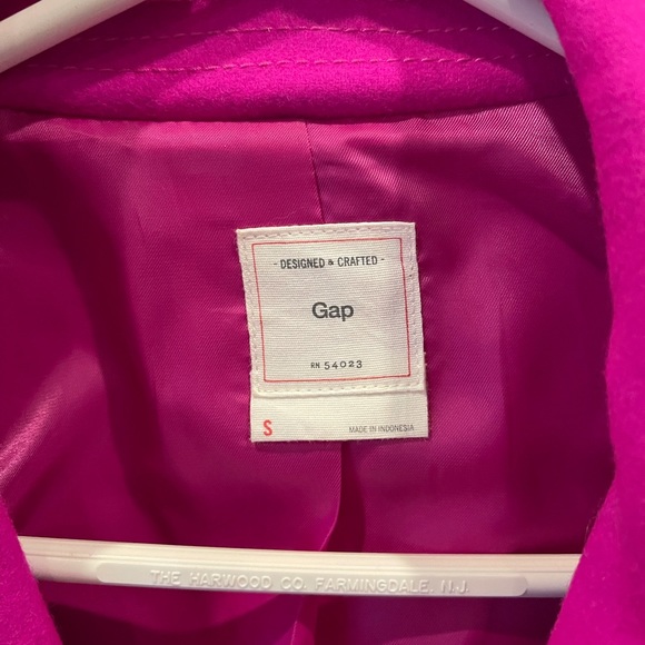 Bright pink Gap jacket size S - Picture 2 of 5